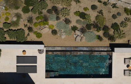 Bonzoe Suites & Villas - Photo 57