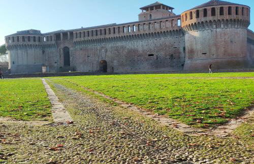 Ca' Spadoni, centro storico, piano terra, ingresso indipendente, teatro, parcheggio, - Foto 14