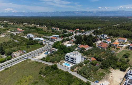 Panoramica apartment w balcony and swimming pool - Foto 33
