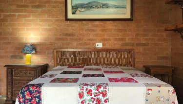 Chale Vista Bela - Gonçalves c/ vista p/ Montanhas - Foto 2