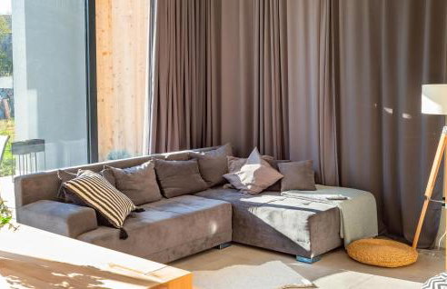 Gorgeous Home In Katuni With Wifi - Foto 22