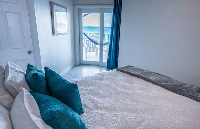 Enjoy Sunsets at Fully Equipped Condo at the Beach - Photo 14