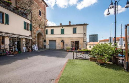 Beautiful Apartment In Monte San Savino - Foto 26