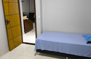 Casa Flôr, hospedagem com 3 quartos para até 8 pessoas em Samambaia Norte - Foto 11