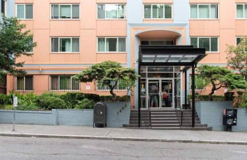 Colorful downtown condo, 2 bedrooms, king bed - Foto 19