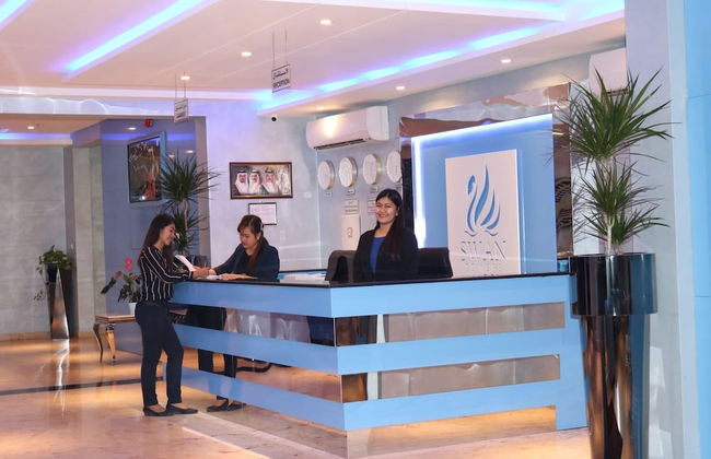 Swan Towers - Photo 33