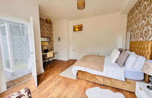 THE RESTING LION - Gourock Town Center Holiday Home Apartment - Foto 29