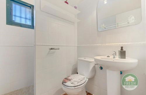 Casa Perez - family home with pool - Photo 13