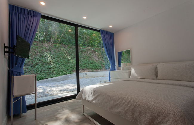 Bamboo Garden House - Photo 19