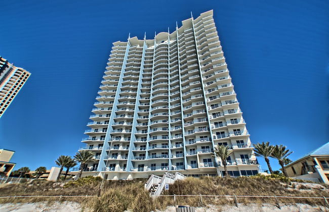 Sterling Breeze - Luxury Beach Front Condo - Photo 100