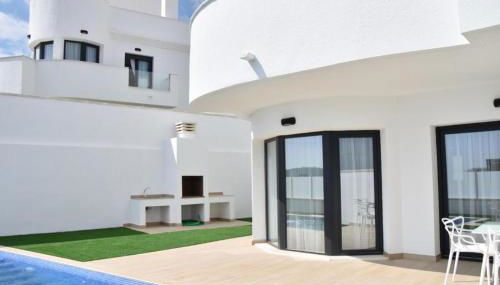 PANORAMISCH modern vakantiehuis in Finestrat bij Benidorm met 3 slaapkamers, gelegen op de 1ste lijn met privézwembad en omheinde privétuin, zicht op zee, de bergen met 'Kilómetro Vertical del Puig Campana' en op de skyline van Benidorm City en Finestrat - Foto 3