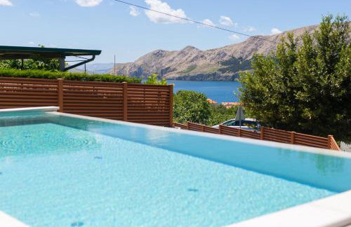 Villa Viverum with heated salt water pool - Photo 2