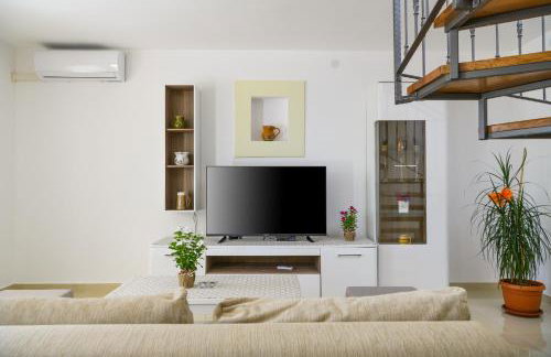 House Angela with private pool, private parking, wi-fi and fully fenced garden - WiiBuk - Foto 38