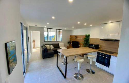 Renovated 1-bedroom apartment with sea view and large balcony Aiguebelle - Foto 15