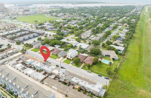 Island Pride Coastal Condo - Foto 29