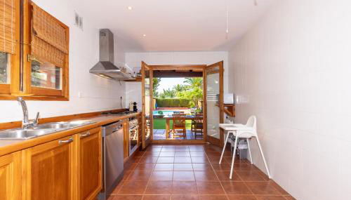 Villa with private pool 3 minutes from the beach - Foto 5, stove, dishwasher