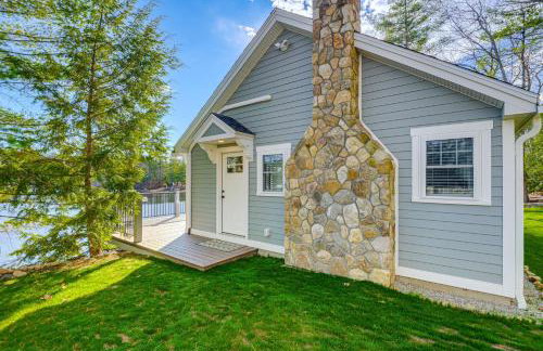 Modern Waterfront Gem w/ Dock on Lake Monomonac - Foto 24