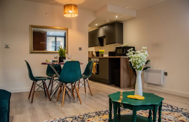 BV Lush Apartment At Conditioning House Bradford - Photo 31