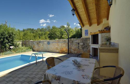 Villa in Cehici with Private Pool & Terrace - Foto 15