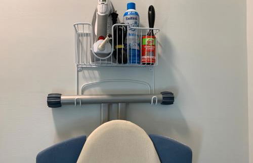 NormalBnB - 2 Blocks From Restaurants, Bars, Hospital - Foto 19