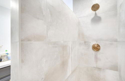 Chic Santa Paula Home with Mountain and City Views! - Foto 19