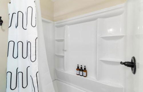 Fantastic retreat 5min from Village with media room, AC and sauna! - Foto 10