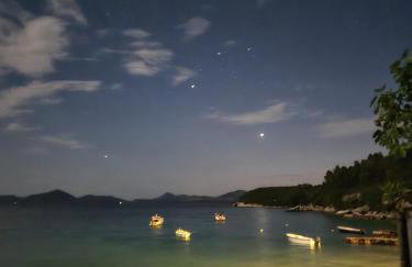 Moreto - Foto 1