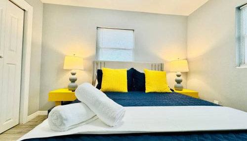 Game Night Ready Lakeland Stay Near Colleges - Foto 4