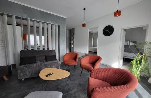 EMLAVIE - Maison familiale OU Loft SPA - à 3km Futuroscope - Foto 63