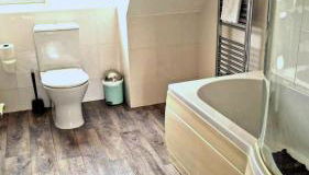 New Farm Cottage, hot tub, 3 bed, sleeps 6, private garden, entire home - Foto 5