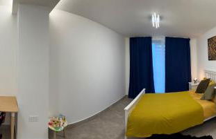 Aya's Snaresbrook Apartment - Foto 18