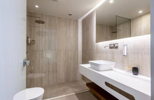 Volaka Luxury Suites - Photo 5