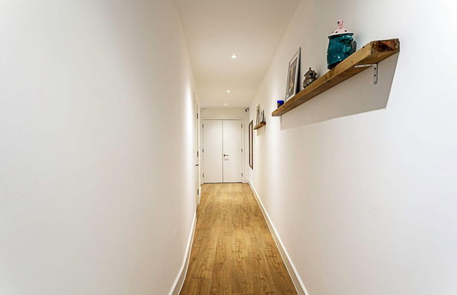 Quiet and Spacious Four Bedroom House - Foto 32