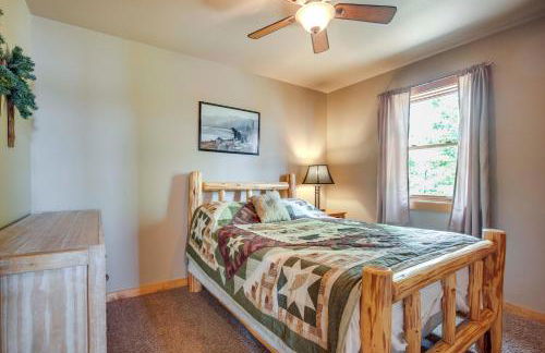 Lakefront Wisconsin Getaway with Kayak and Boat Dock! - Foto 12