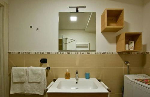 Loft Trevisan Elegant Apartment in Bra with Private Garage - Foto 22