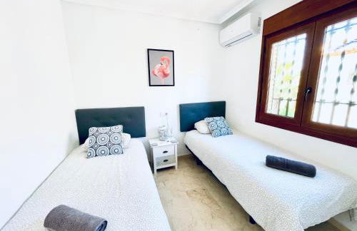 Casa Beth Villamartin 2 Bedroom/ 2 Bathroom with Pool - Photo 5