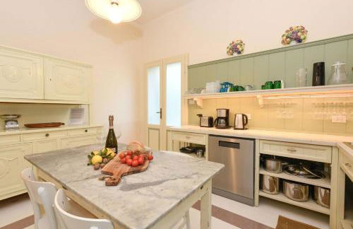 Villa Ondina - Wonderful villa with private beach and big garden - Foto 3