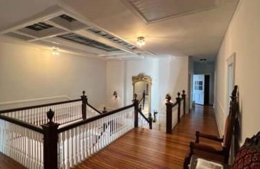 The Governor's Mansion - A Step Back in Time. - Foto 60