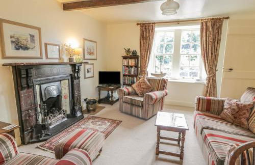 Near Bank Cottage - Photo 5