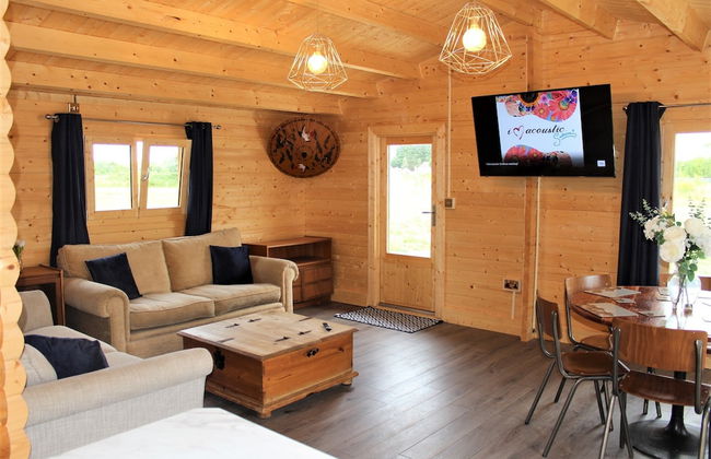 Stunning 5-bed Cabin in Ashton Under Hill - Foto 1