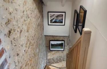 The Street of the Singing Bird. - Foto 9