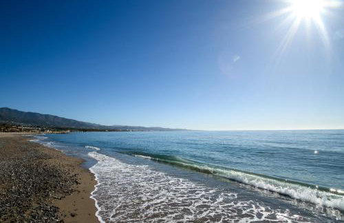 MARBELLA BANUS SUITES - Banús Playa Rocío - 3BR - 3BA - Direct Beach & Sea Access Complex - Outdoor Terrace w Garden Views - Pool - 3 Min Walk to Puerto Banús & Corte Ing Luxury Shopping - Ideal for Families - Foto 46
