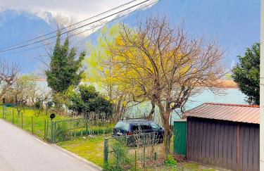 Dascio Lakefront with Private Garden and Parking - Foto 23