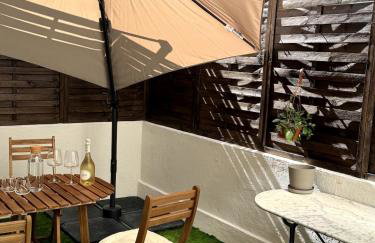 Carré d'Or - 2P Cosy avec Terrasse et véranda - Foto 9