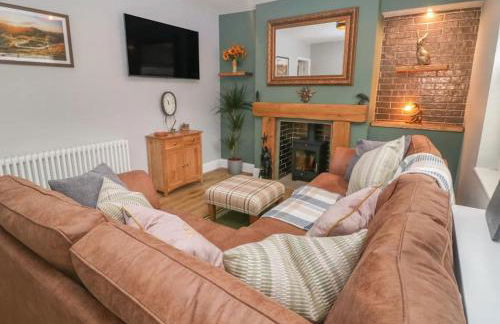 Sunshine Cottage Tideswell, Games room included. - Foto 9