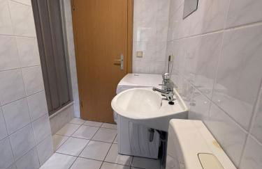 Apartment with 3 separate rooms near Leuna - Foto 10