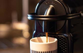 Pop Art Apartment - Balkon, Netflix, Nespresso, Zentral, Messe - Foto 6