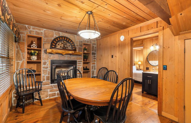 Cabins at Green Mountain - Photo 35