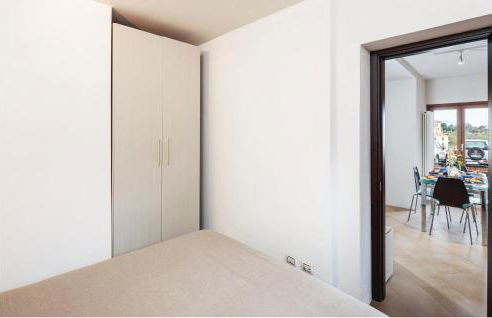 Beautiful Apartment In Pitelli -Sp- - Foto 9