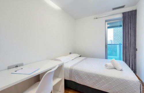 Plaza Europa Fira Gran Via - Photo 16